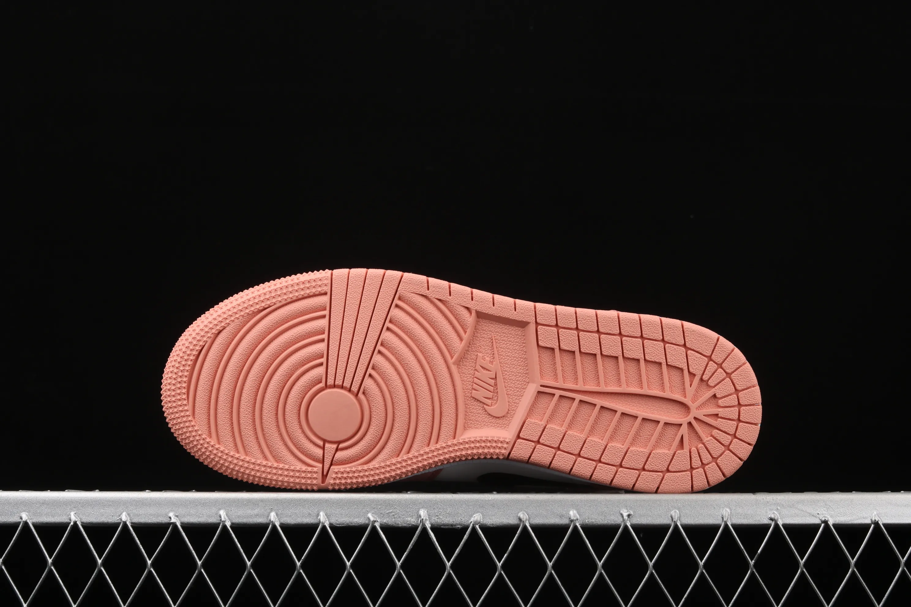 All categories Air Jordan Jordan series basketball shoes Air Jordan 1 Mid Air Jordan 1 Mid "Pink Quartz" AJ1 Joe 1 pink quartz first layer Chinese basketball shoes 555112-603